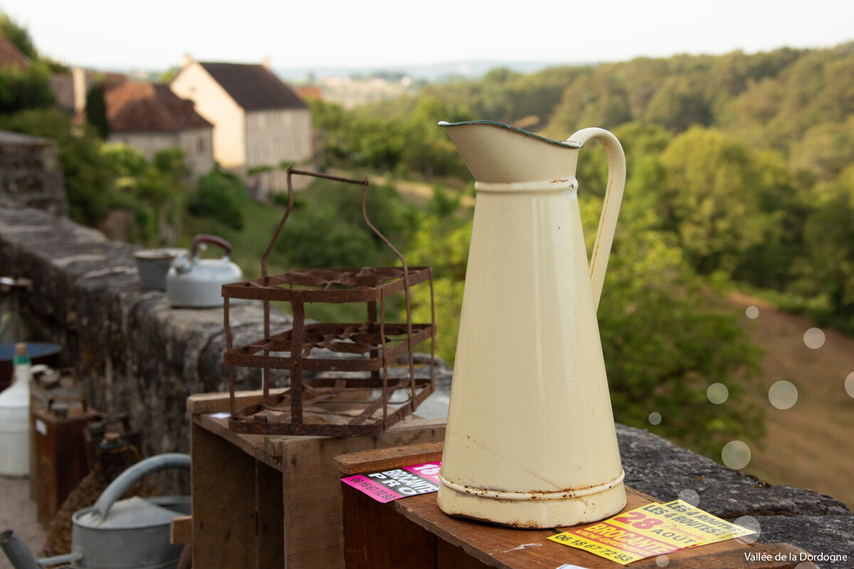 Vide-Greniers à Saint-Mathurin-Léobazel  Camps-Saint-Mathurin-Léobazel