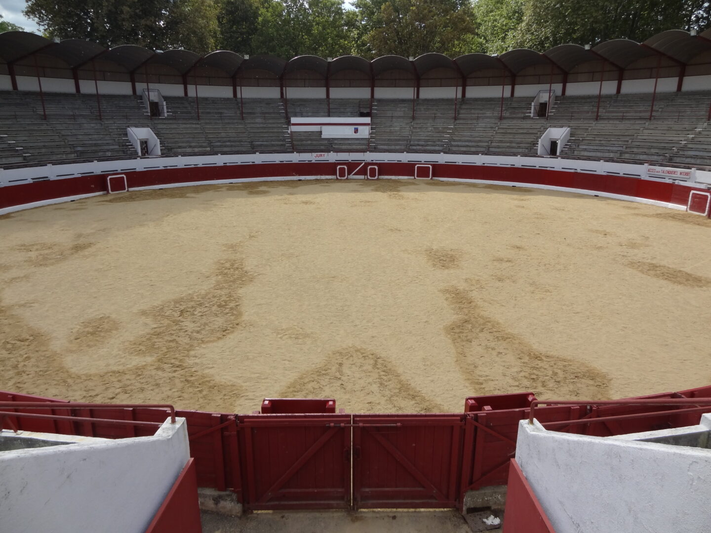 Visite à 3 voix au coeur des arènes d&rsquo;Aire sur Adour allées de l&rsquo;adour Aire-sur-l&rsquo;Adour