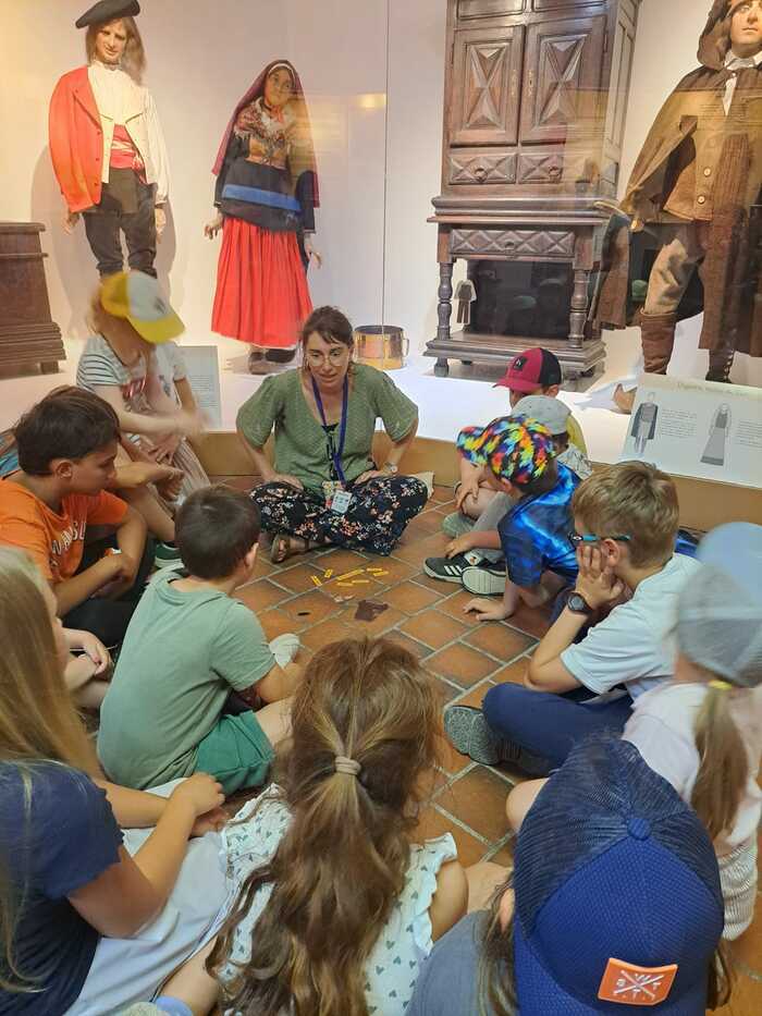 Visite contée « À qui est-ce ? – De qui ei ? » (enfant de 3-5 ans), Château fort-Musée Pyrénéen, Lourdes