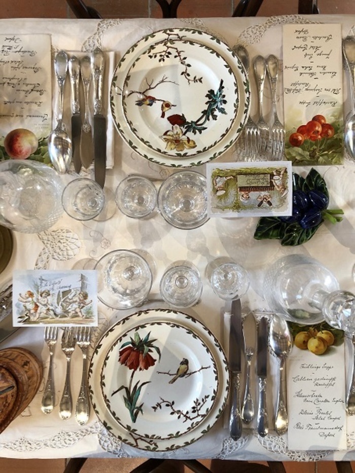 Visite de l'exposition A Table. Passé