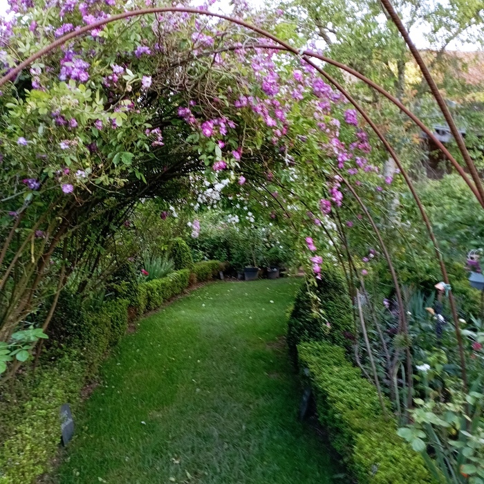 Visite du jardin d'Adrienne Jardin d’Adrienne Dyé