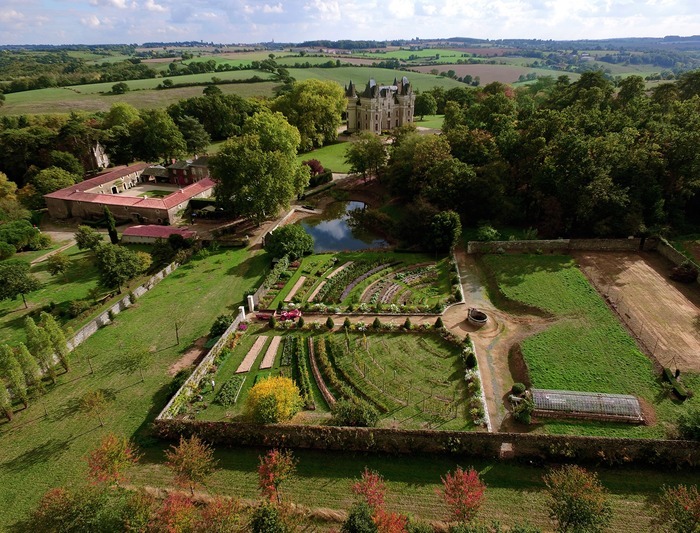 Visite du jardin du château de La Baronnière Château de la Baronnière Mauges-sur-Loire