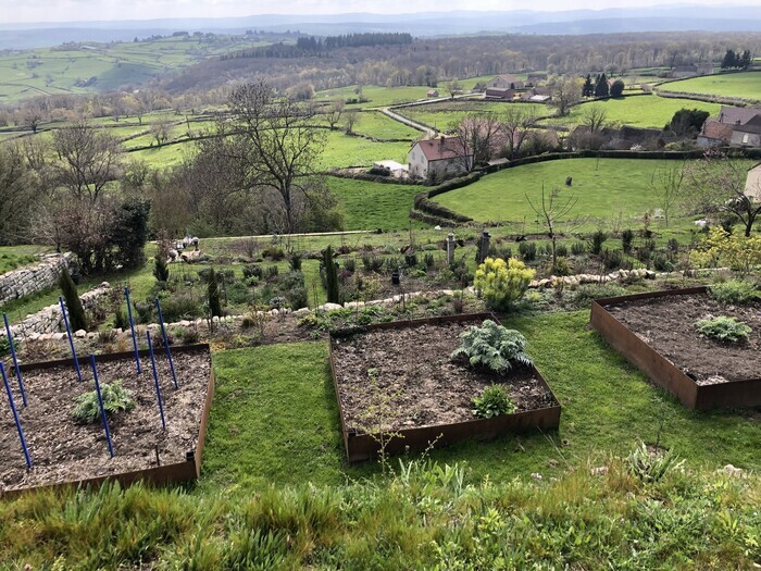 Visite du jardin du Clos Mesnil, Jardins du clos Mesnil, Mont-Saint-Vincent