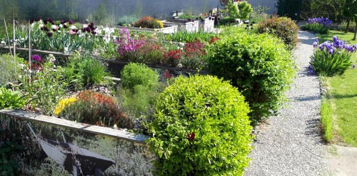 Visite du jardin privé Les 3 Grands et 6 Petits, Le Jardin des 3 Grands et 6 Petits, La Motte-Servolex