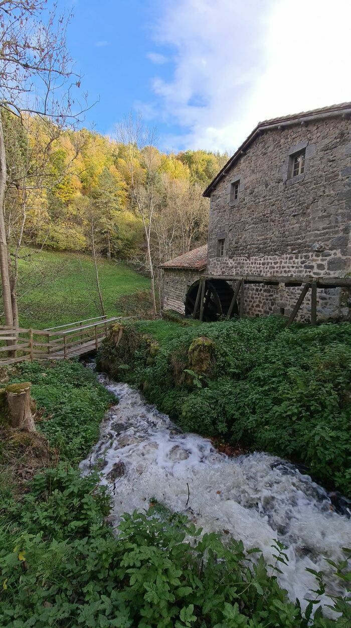 Visite du moulin de Vignal, Moulin de Vignal, Apinac