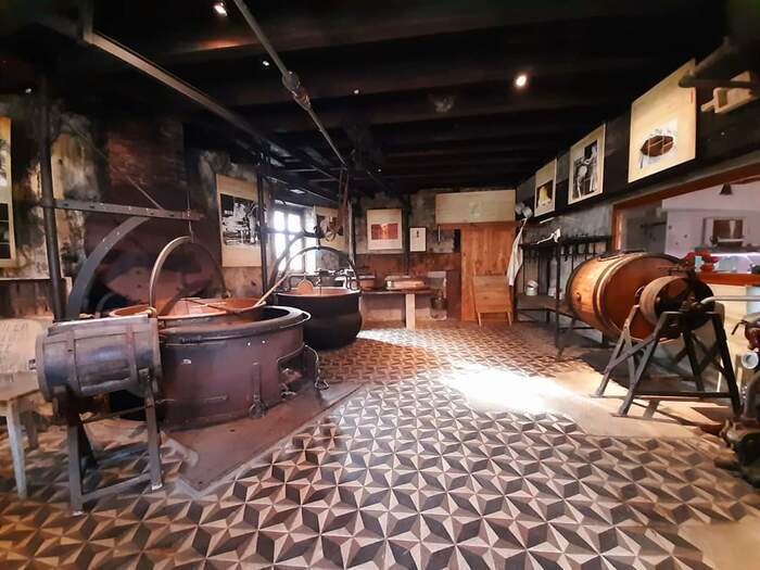 Visite du Musée du Comté à Ordonnaz, Mini musée du comté, Ordonnaz