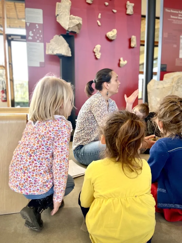 Visite famille: le musée du bout des doigts 3-6 ans Route de feuguerolles Vieux