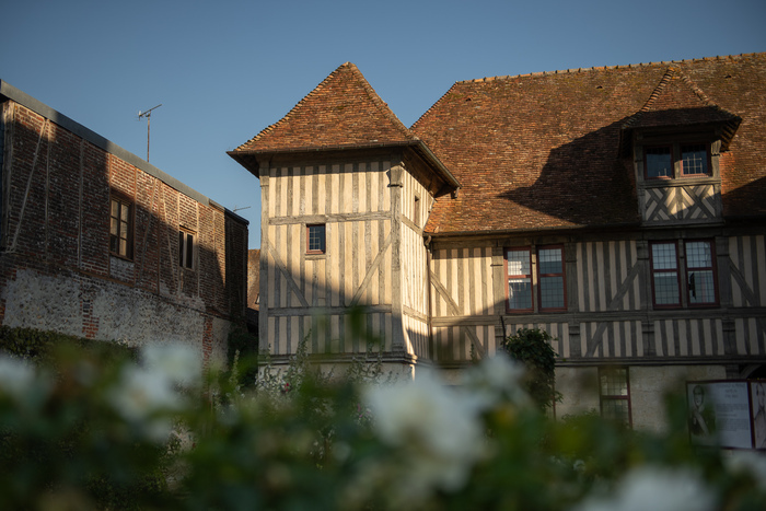 Visite guidée : découvrez les jardins de Pont-l'Évêque Office de Tourisme Terre d'Auge Pont-l'Évêque