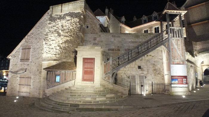 Visite libre de la Lieutenance, La Lieutenance, Honfleur