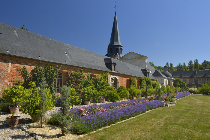 Visite libre découverte d'un jardin aux essences des 5 continents Château d’Acquigny Acquigny