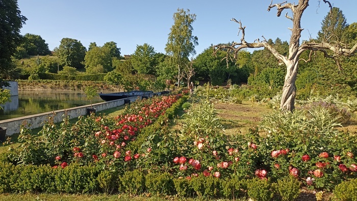 Visite libre des jardins des Douves, Les Douves Onzain, Veuzain-sur-Loire