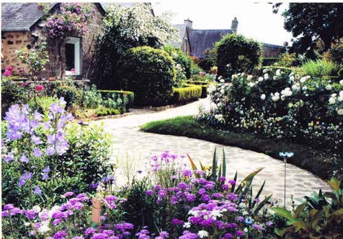 Visite libre du jardin de Curé Jardin de curé Poilley
