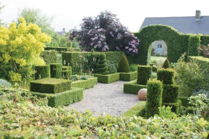 Visite libre d&rsquo;un jardin à la française, Jardin à la française, Pontorson