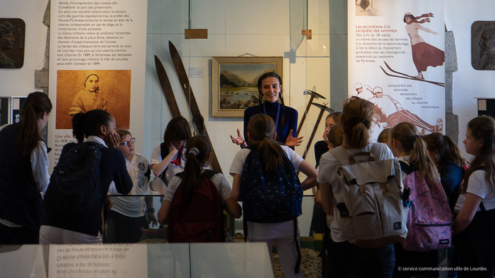 Visite ludique du musée (enfant de 6-10 ans), Château fort-Musée Pyrénéen, Lourdes