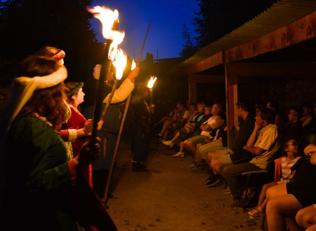 Visite nocturne animée au Château de Lastours Château de Lastours Rilhac-Lastours