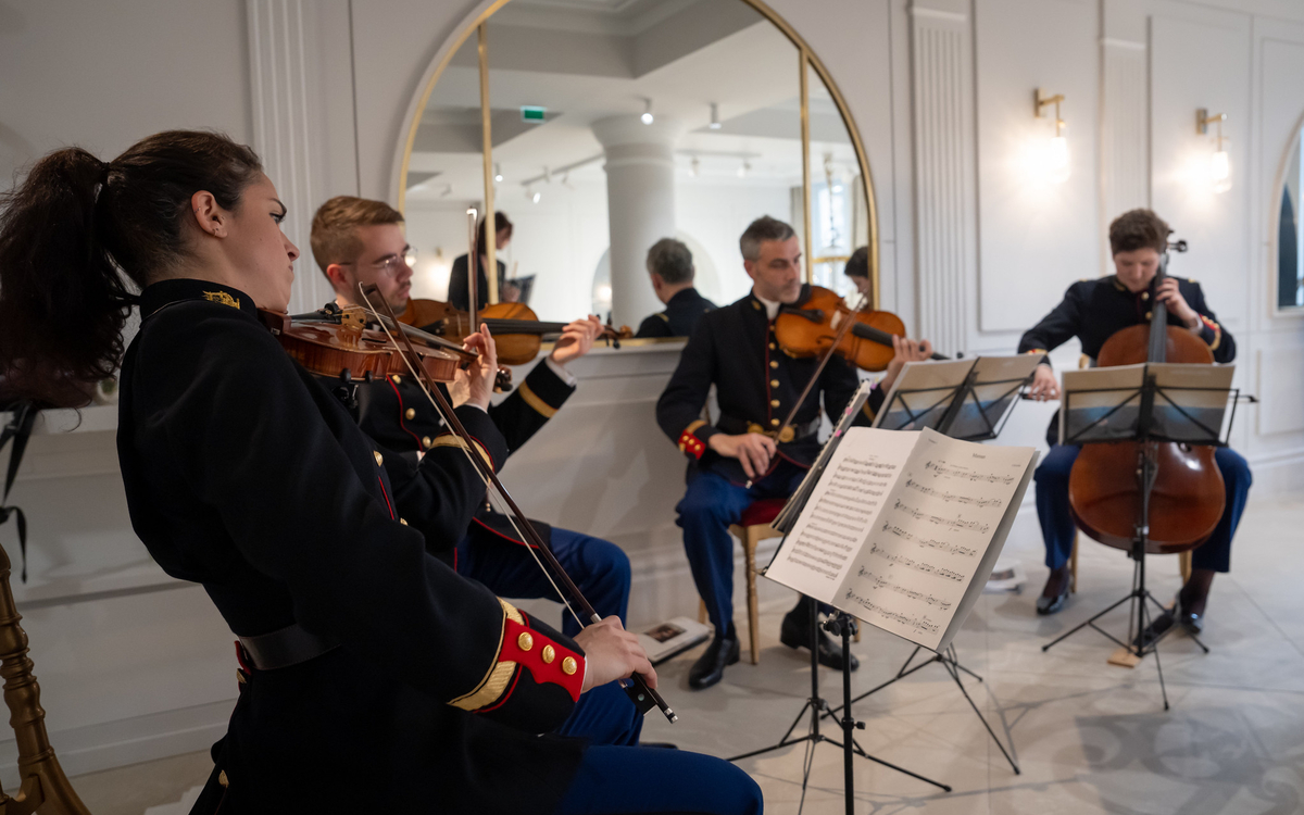 Visite nocturne en musique pour la Nuit des musées La Maison Élysée Paris