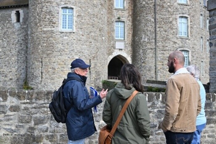 Visite « Passé militaire en haute ville », Hôtel de Ville, Boulogne-sur-Mer