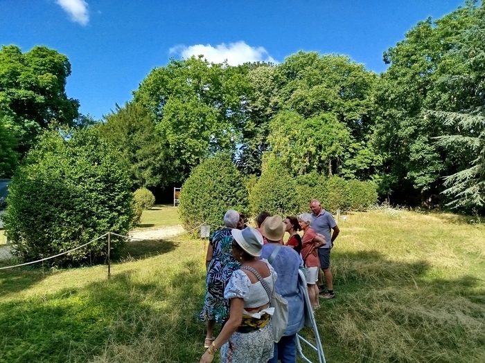 Visite sensorielle du parc du muséum d'Auxerre Parc du muséum d'Auxerre Auxerre
