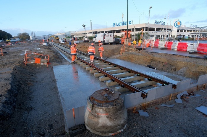 Visites de chantiers – Tout savoir sur les nouvelles lignes de tram 6 et 7, Base vie de chantier SEMITAN, Rezé