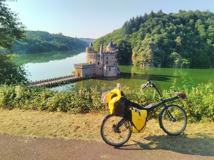 Voyage à vélo : projection de « Le facteur humain », Cinéma Le Korrigan 22680 Binic-Etables sur Mer, Binic-Étables-sur-Mer