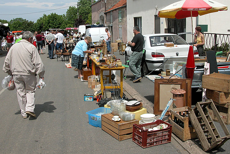 19e vide-greniers et 2e bourse de pièces détachées de Chassigny Place de la Charmotte Chassigny 2026-07-05