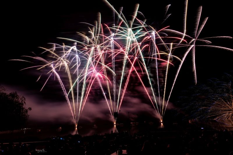 6ème Festival international Pyrotechnique Luant