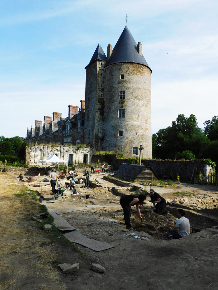 Actualité de la recherche archéologique sur le territoire de Blain, Médiathèque le Puits au Chat à Blain, Blain