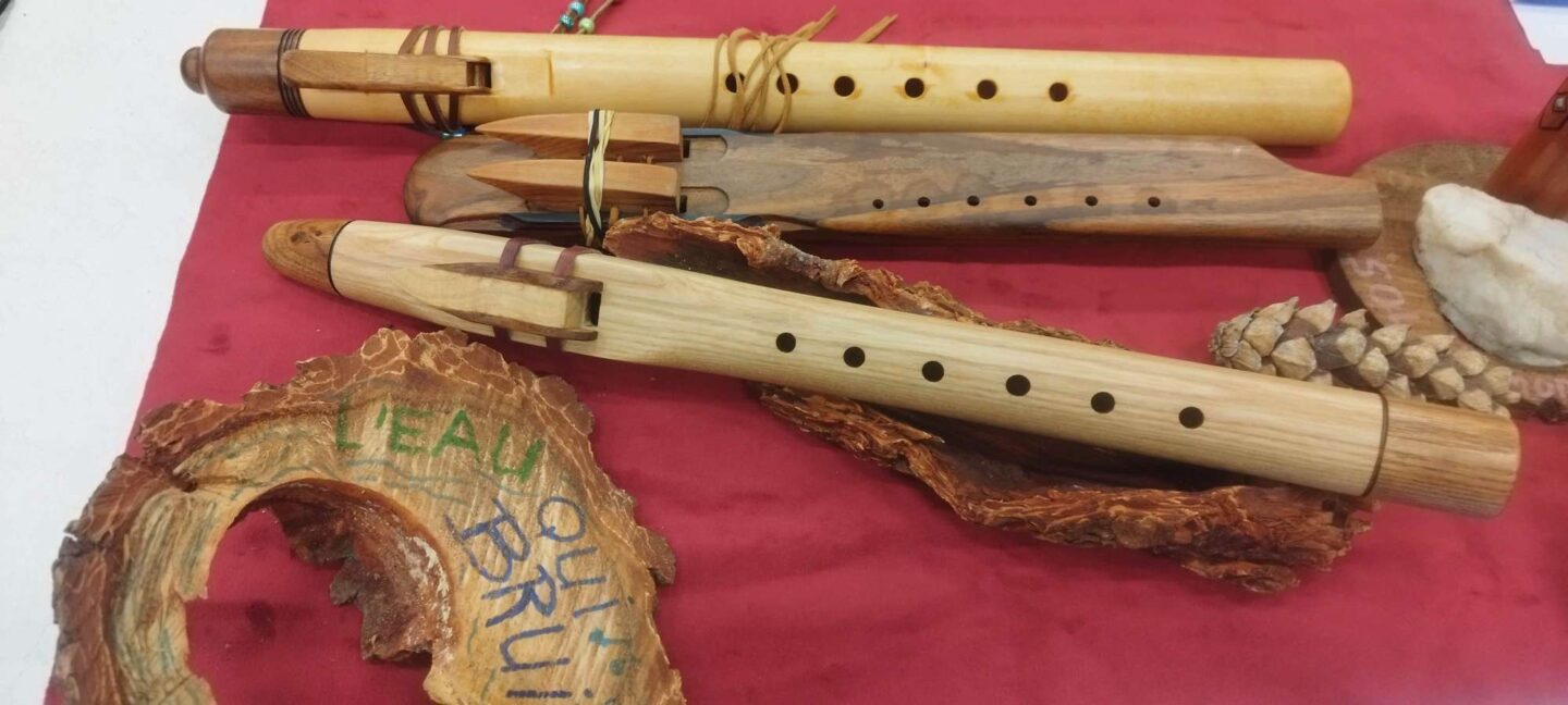 Apprentissage flute amérindienne siyotanka Saint-Priest-les-Fougères