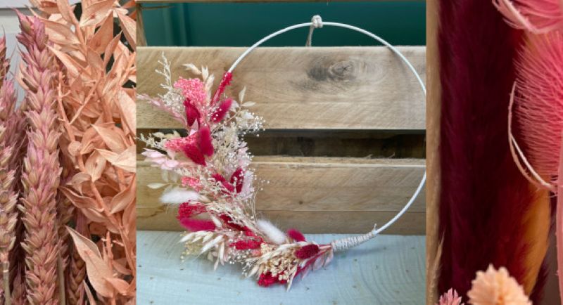 Atelier fabrication couronne de fleurs séchées CHEZ TATIE Granville