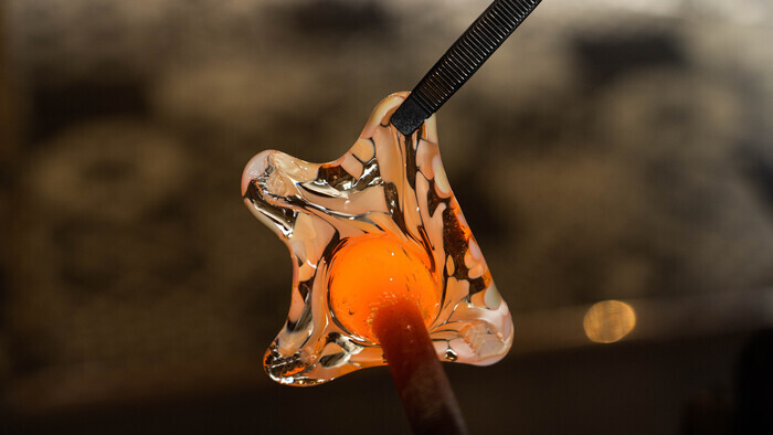 Atelier « fleur en verre soufflé », Atelier L’Alchimiste, Uzerche