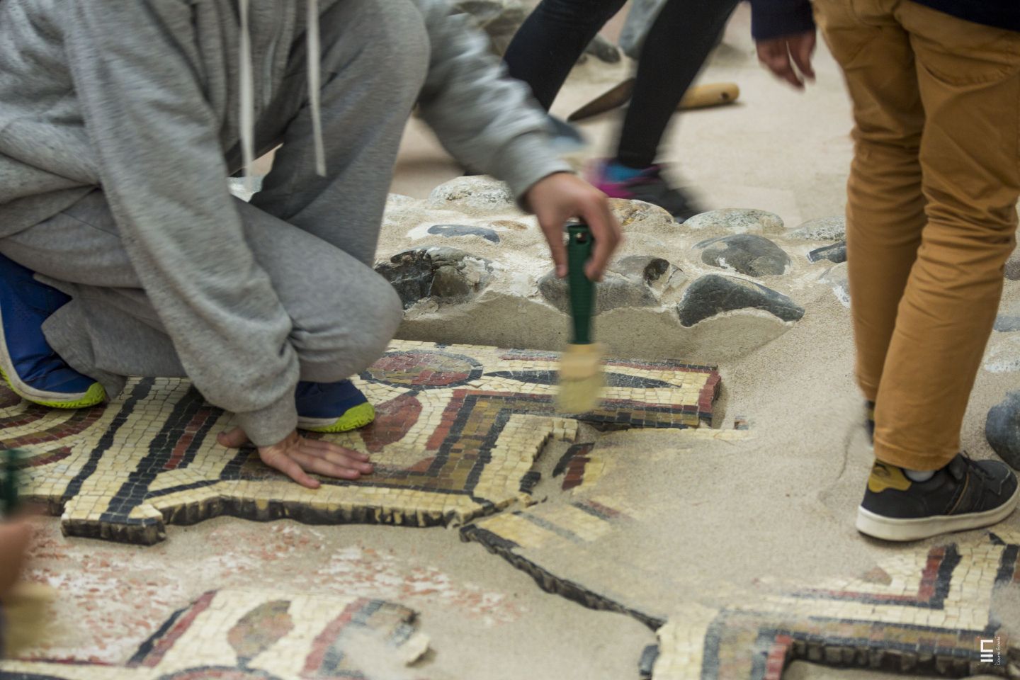 Atelier initiation archéologie, au musée gallo-romain Route du Château Claracq
