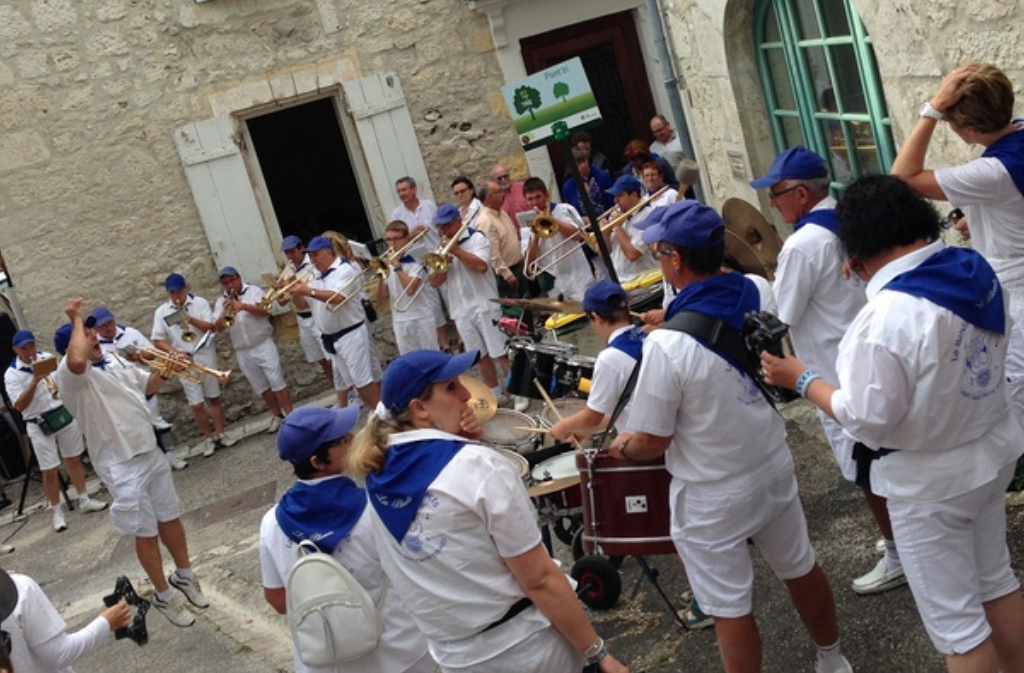 Bodega Dans le village Issigeac 2026-07-10