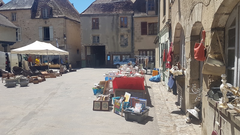 Brocante à Saint-Benoît Saint-Benoît-du-Sault