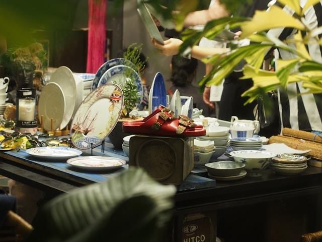Brocante de la Faïencerie rue du Réverbère Lunéville