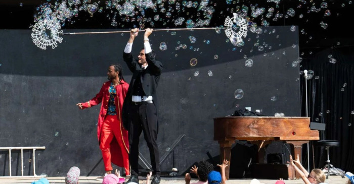Concerto pour bulles et balles, Théâtre de verdure, Courbevoie