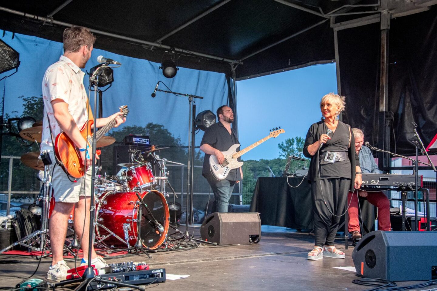 Concerts sur les quais- Kinzee 2 rue du Croiseur Montcalm Port-en-Bessin-Huppain 2026-08-04