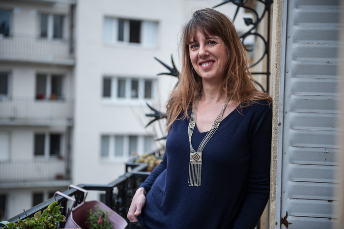 Conférence « Crinolinomania : ces femmes qui prennent de la place » par Mathilde Larrère Archives départementales du Calvados Caen