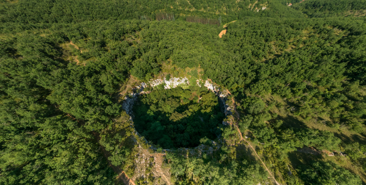 Découverte du sentier karstique de Crégols Crégols