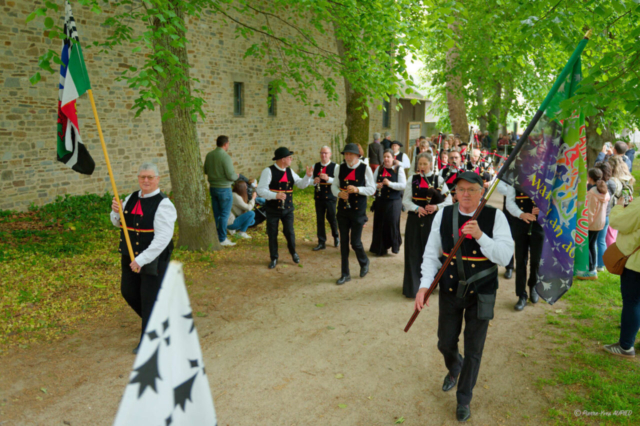 Dol de Bretagne le 1er Mai 2026 : Fête de la Fédération Sonerion 35 - Défilé