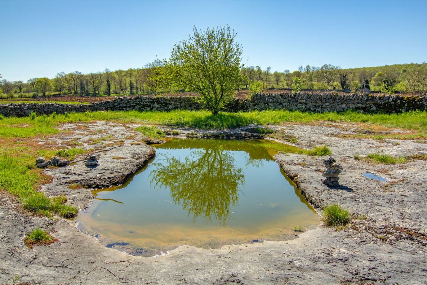 Exposition de peintures Les lacs de Saint Namphaise Marcilhac-sur-Célé