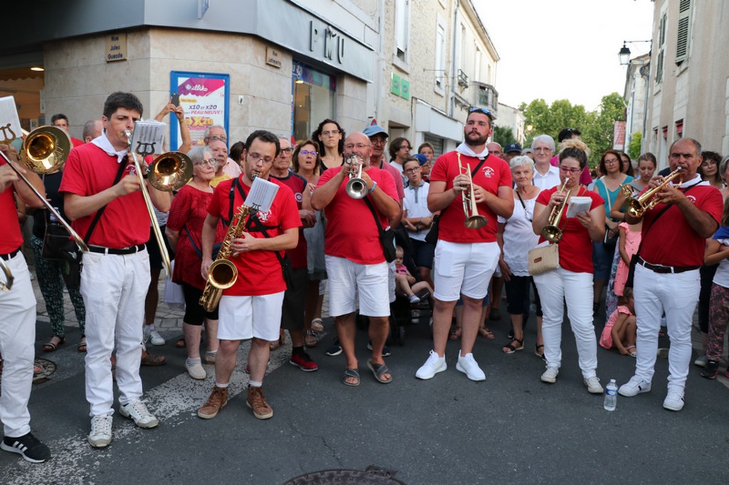 Festival des Bandas soirée Bodega Saint-Astier