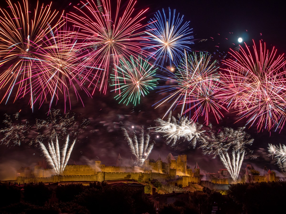 FEU D’ARTIFICE ET EMBRASEMENT DE LA CITÉ DU 14 JUILLET Carcassonne