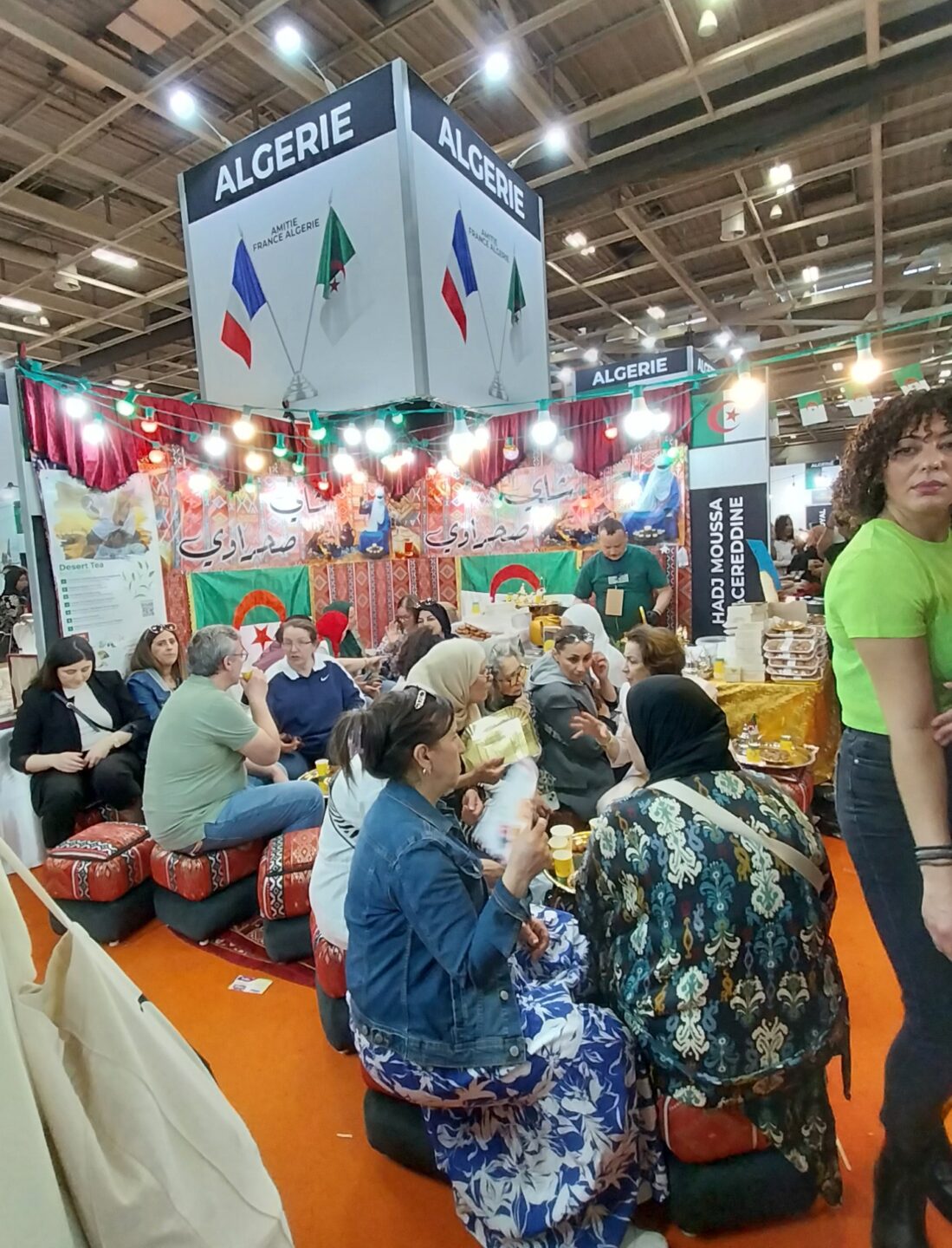 Village et artisanat à World in Paris