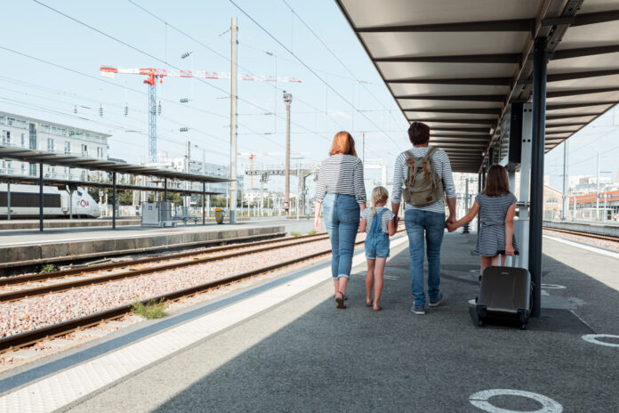 Gwénaëlle MICHELS Victor GERARD voyager en train