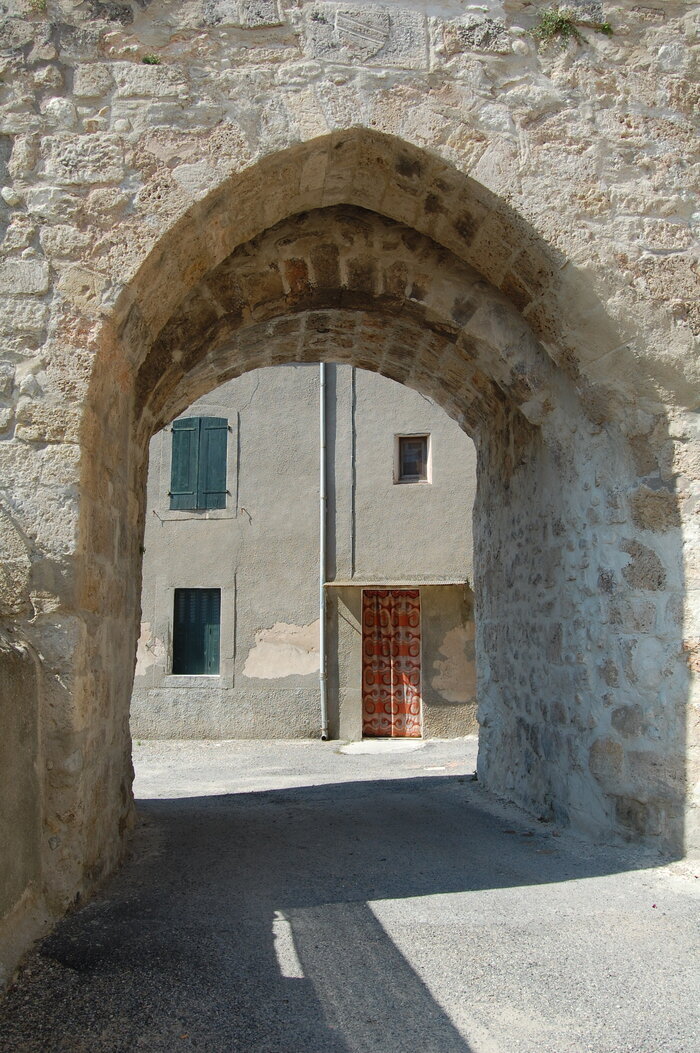 Histoire du Château de l’ordre de Saint Jean de Jérusalem, Place Saint Eloi, Puimoisson