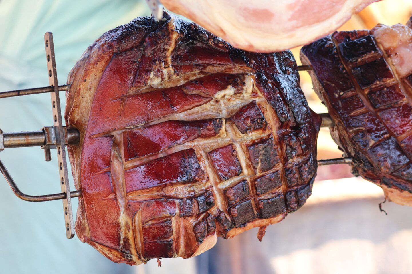 Jambon à la broche Île de Caqueret Decize