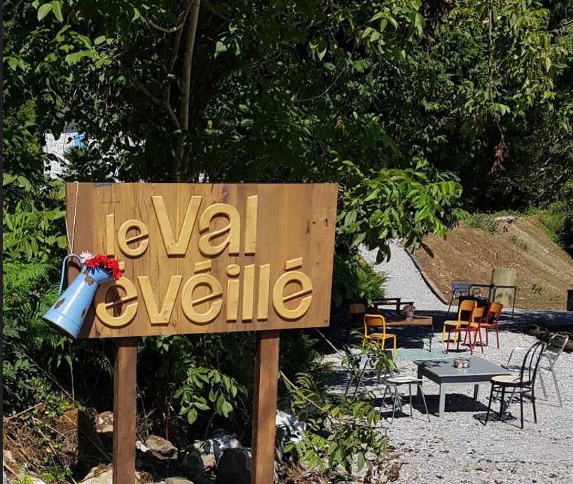 Karaoké La Guinguette du Val Eveillé Lieu-dit Anglas, 780 Bordedela Arudy