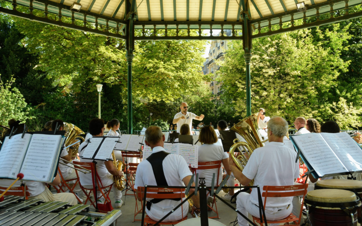 Kiosque en fête : Concert du Bry Harmonie Orchestra Square Maurice Gardette Paris