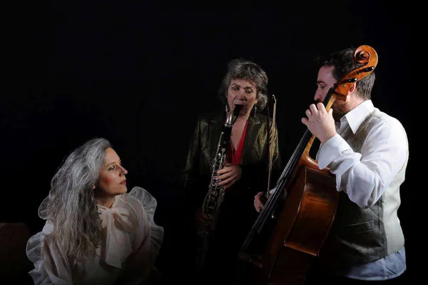 Labyrinthe musical en Rouergue Zafrani Trio Place des Augustins Villefranche-de-Rouergue 2026-07-29