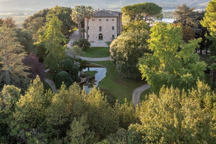Le jardin multisensoriel Borgo Storico Seghetti Panichi Castel di Lama